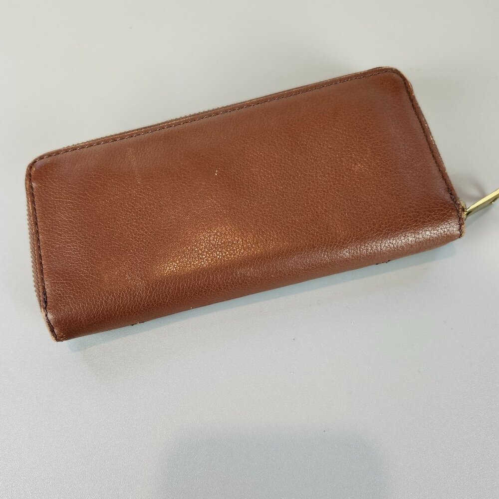 Fossil Jori Flap & Zippered Closure Wallet Brown … - image 2